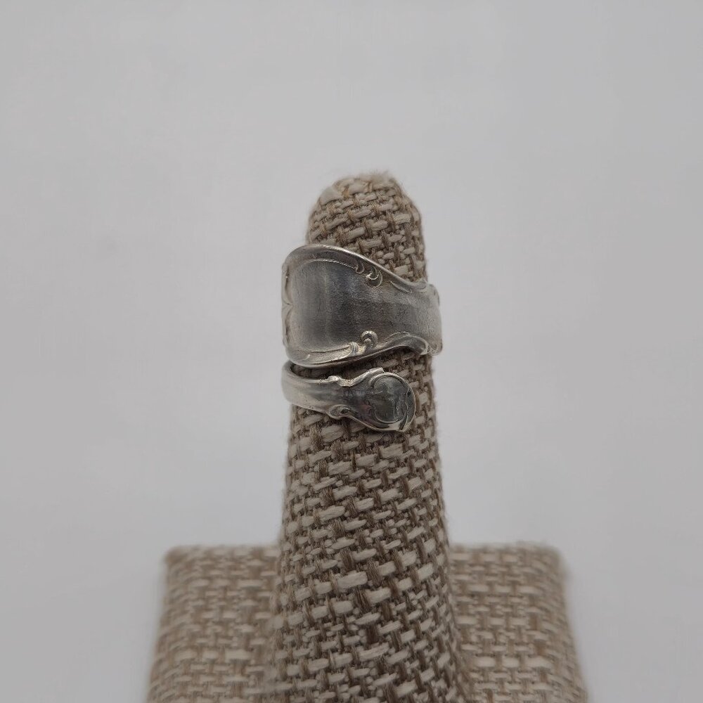 Size 5 Silver Tone Tarnished Roger's Bros Spoon Ring A2199